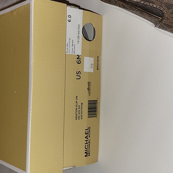 Brand New Authentic MICHAEL MICHAEL KORS Keaton Logo Slip-On Sneaker Size 6 - Picture 5 of 11